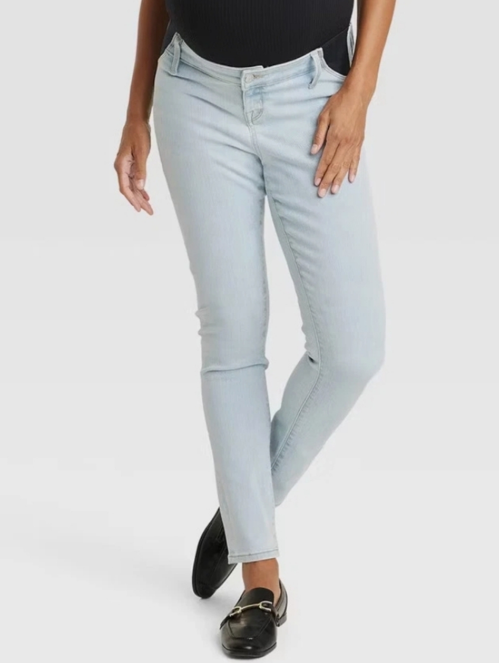 Isabel Maternity by Ingrid & Isabel Light Wash Jean Size 4,